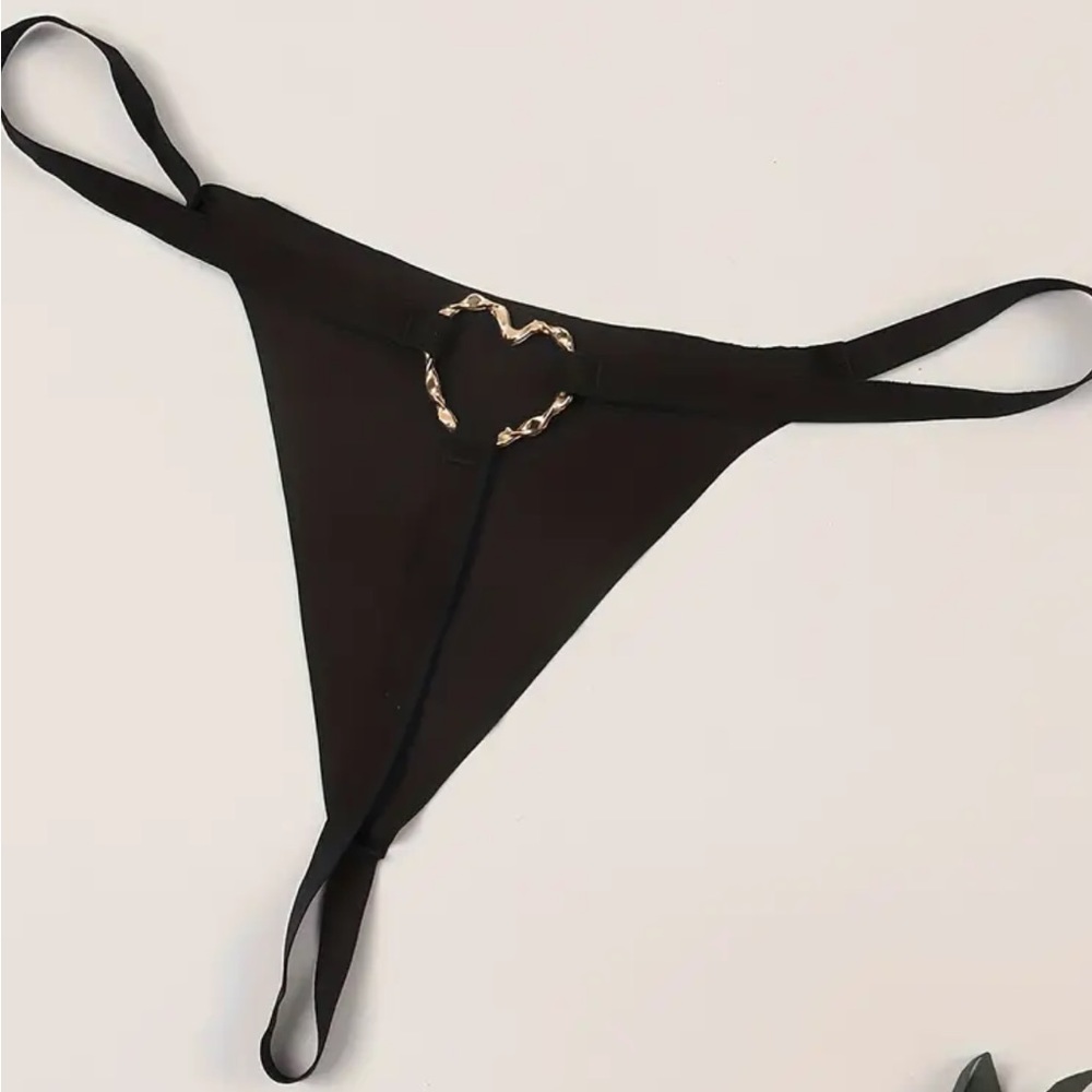 Womans g-string
